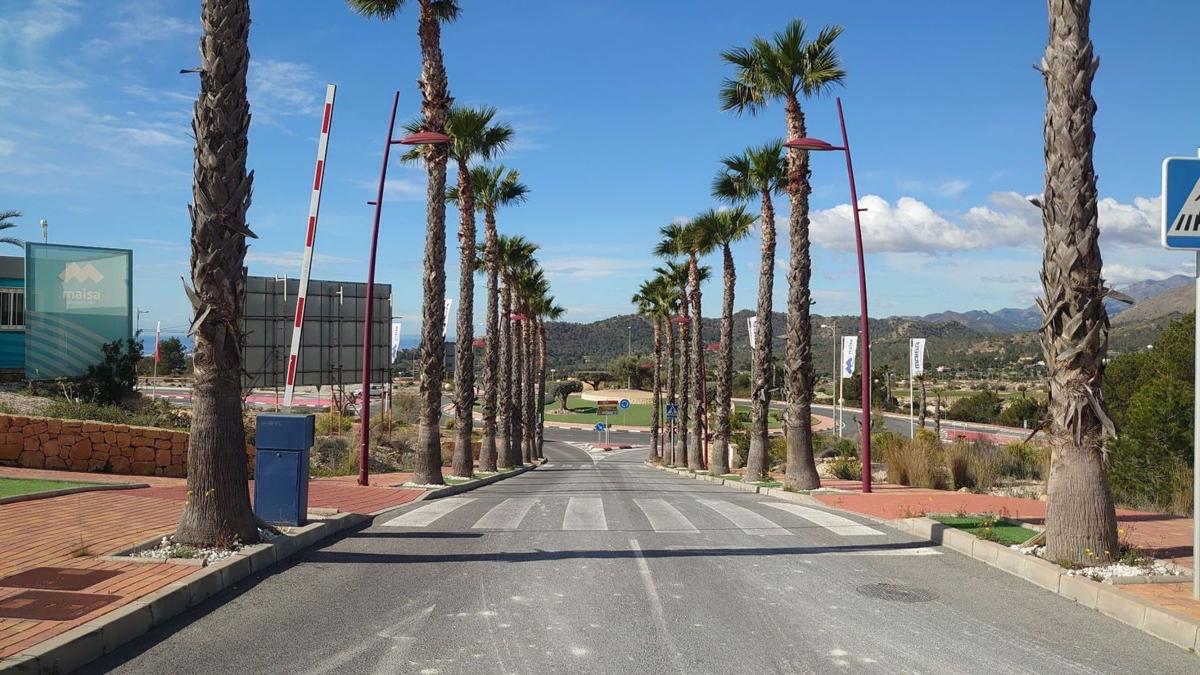 Terreno en venta en Finestrat, Alicante photo 3