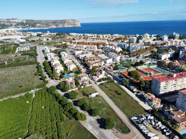 Terreno en Avenida del Trenc d'Alba, Centro Ciudad, Jávea/Xàbia thumbnail 2