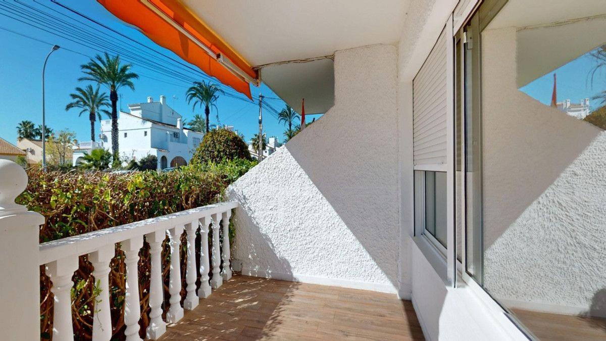 Venta de piso en Piso en Villamartín, Orihuela, Orihuela
 photo 3