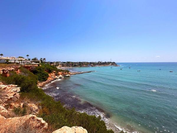 Sprzedaż mieszkania w Piso en Lomas de Cabo Roig, Orihuela, Orihuela
 photo 4