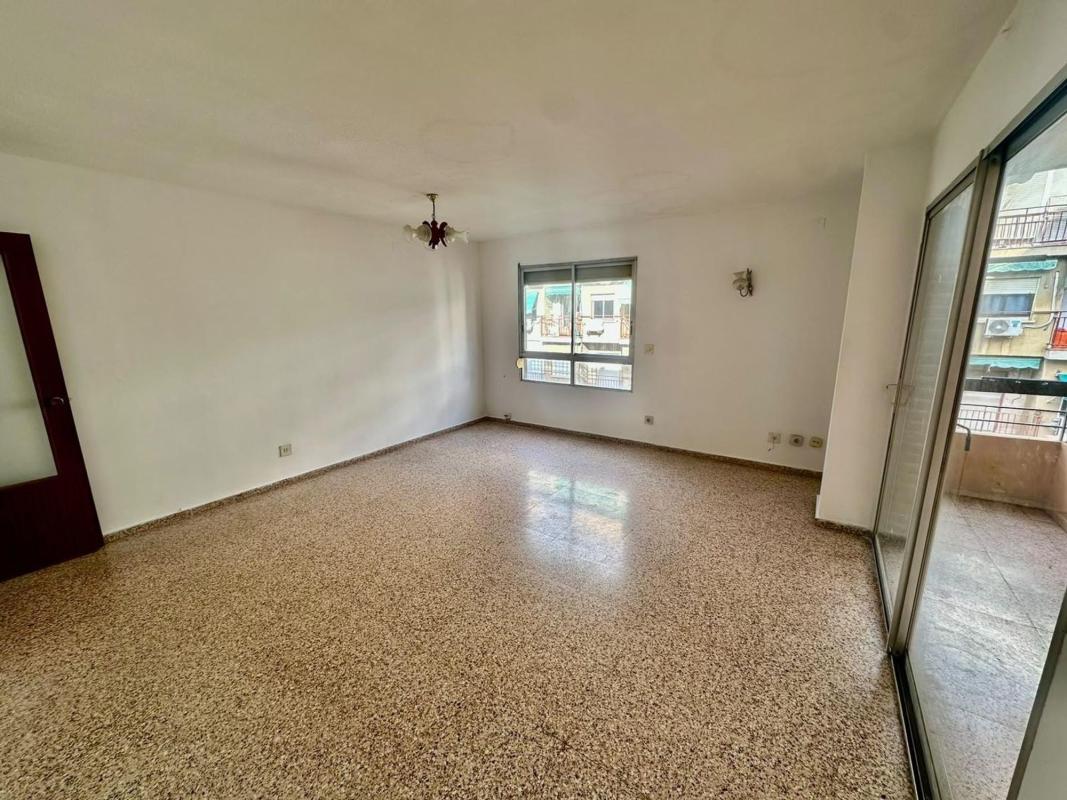 Venta de piso en Piso en Calle de los Doscientos, Babel, Alicante / Alacant, Alicante / Alacant
 photo 5