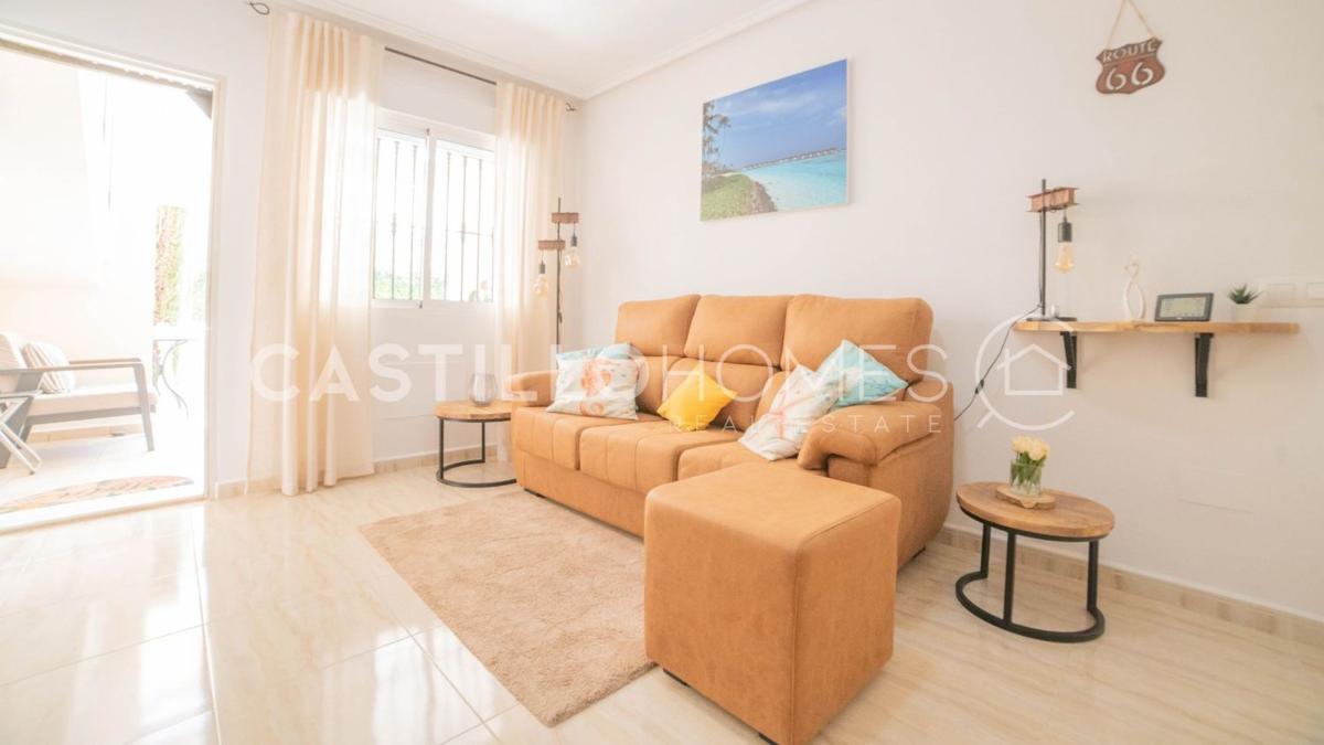 Продажа квартиры на Piso en Villamartín, Orihuela, Ориуэла
photo 2