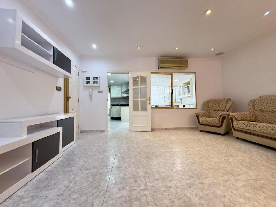 Sale of apartment in Piso en Calle Alfredo Sánchez Torres, San Crispín, Elche / Elx, Elche / Elx
photo 1