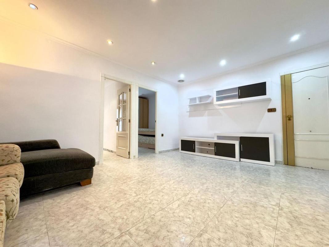 Sale of apartment in Piso en Calle Alfredo Sánchez Torres, San Crispín, Elche / Elx, Elche / Elx
photo 4