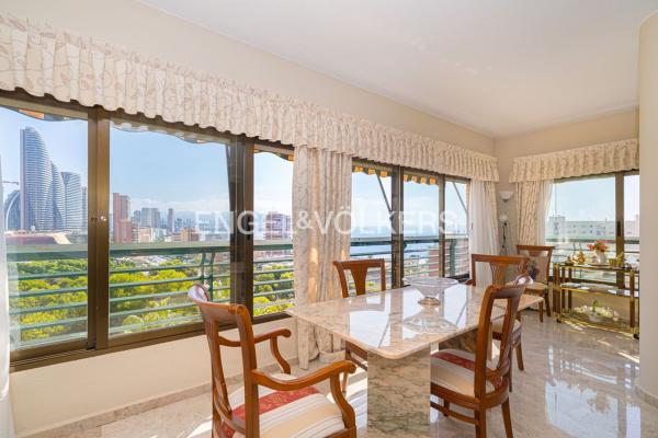 Sale of flat in Piso en Avenida Marina Baixa, 8, Playa de Poniente, Benidorm, Benidorm
thumbnail 3