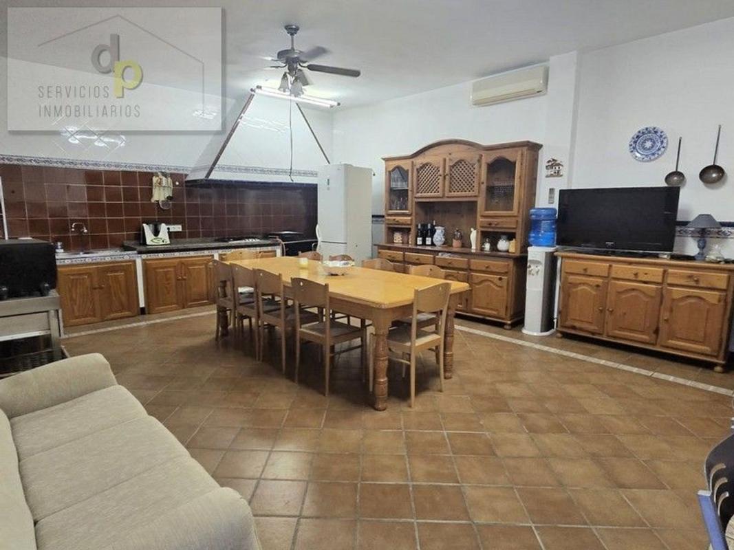Properties for sale and rent in Spain photo 4