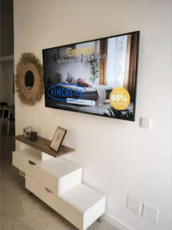 Продажа квартиры на Piso en Los Ángeles, Alicante / Alacant, Аликанте / Алакант
photo 3