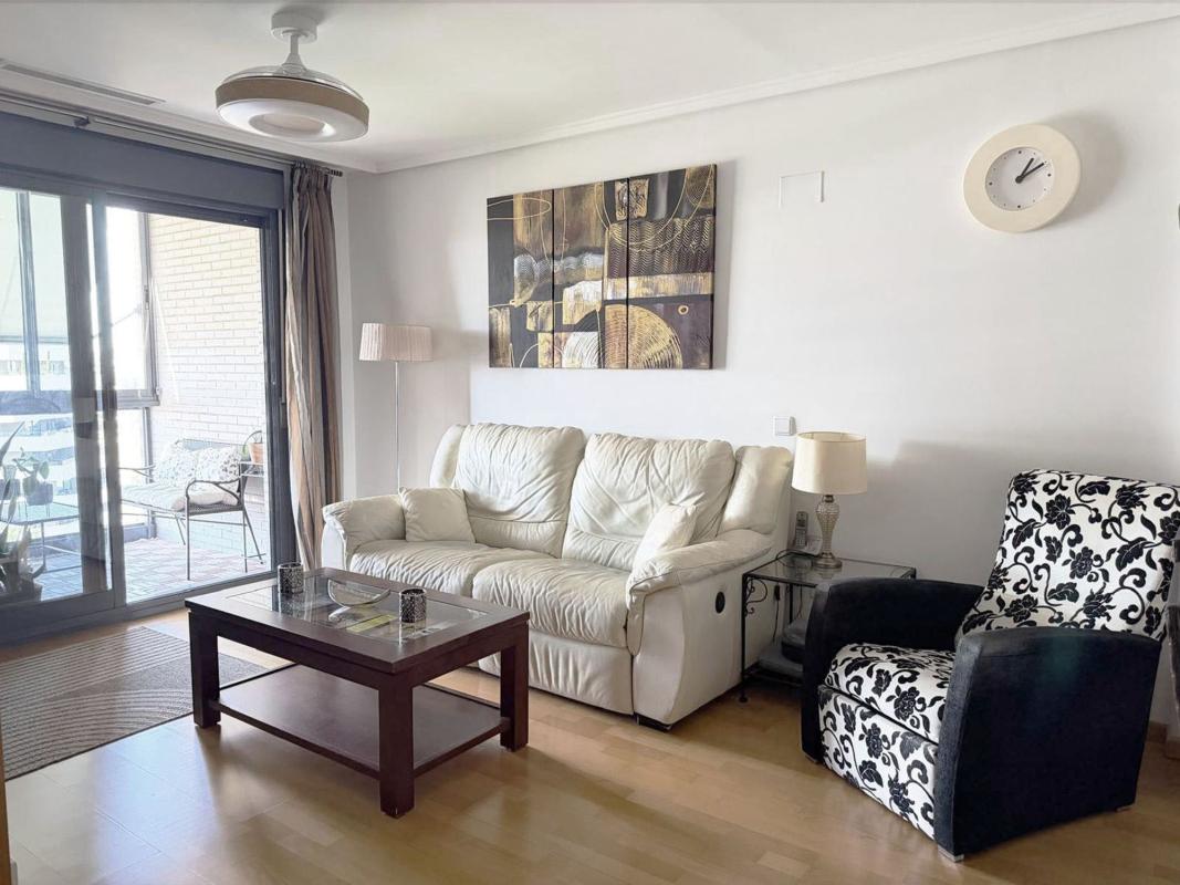 Venta de piso en Piso en Maestro José Garberí Serrano, 14, PAU 5, Alicante / Alacant, Alicante / Alacant
photo 3