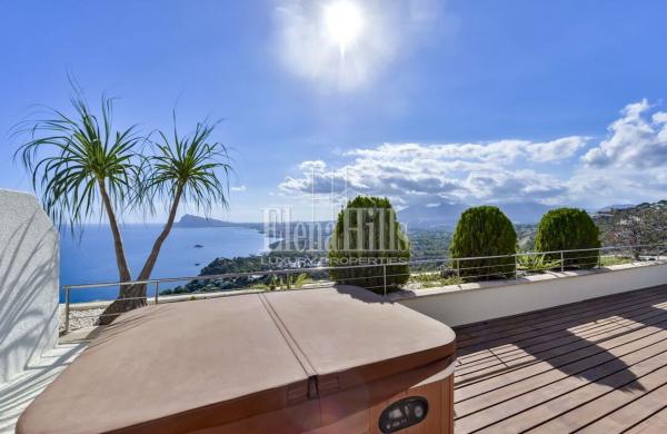 Аттик на продажу в Ático en Avenida Europa, Altea Hills, Altea, Алтея thumbnail 3