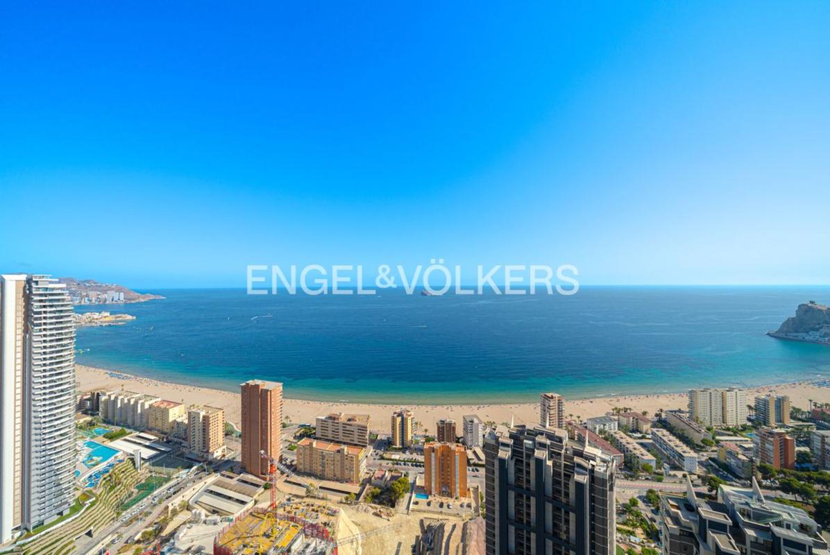 Sale of apartment in Piso en Avenida de Mejico, 7, Playa de Poniente, Benidorm, Benidorm
 photo 4