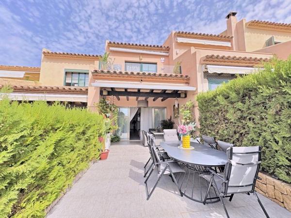 Chalet adosado en Golf Bahía, Finestrat photo 1