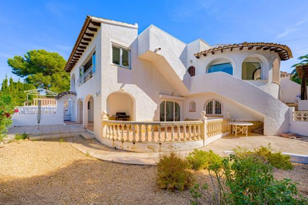 Частный шале на продаже в Casa o chalet en El Portet-Pla del Mar, Moraira, Морайра thumbnail 2