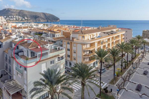 Sale of flat in Piso en Casco Urbano, Moraira, Moraira
thumbnail 2