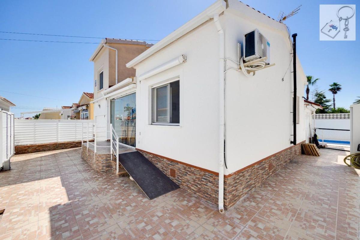 Продажа отдельного шале в Casa o chalet en San Fulgencio, Сан-Фульхенсио photo 4