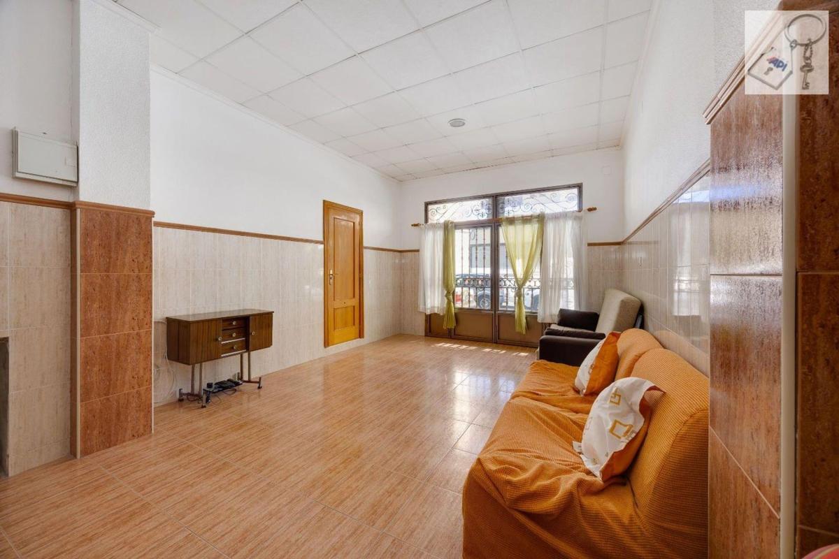 Продажа квартиры на Piso en Las Piscinas Naturales, Torrevieja, Торревьеха
photo 1