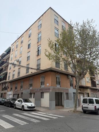 Sale of flat in Piso en Calle Mariano Benlliure, Reina Victoria-Miguel Hernández, Elche / Elx, Elche / Elx
 photo 1