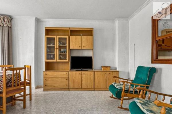 Sale of flat in Piso en Playa de los Locos, Torrevieja, Torrevieja
 photo 2