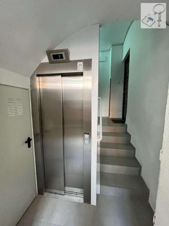 Sale of flat in Piso en Calle Cid, 56, Barri Eixample, Alcoy / Alcoi, Alcoy
 photo 2