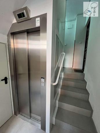Sale of flat in Piso en Calle Cid, 56, Barri Eixample, Alcoy / Alcoi, Alcoy
 photo 3