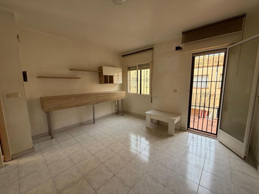 Properties for sale and rent in Spain photo 3