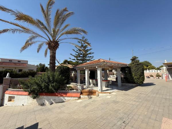Casa o chalet independiente en Los Girasoles, San Vicente del Raspeig photo 1