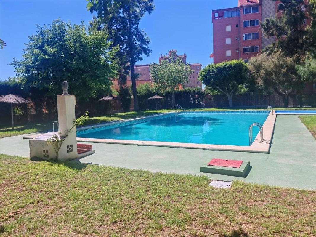 Venta de piso en Piso en San Blas, Alicante / Alacant, Alicante / Alacant
photo 1