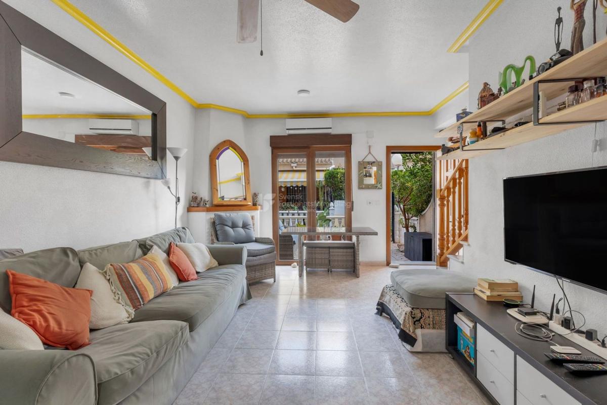 Продажа квартиры на Piso en Calle Pintor Ribera, 3, Playa Flamenca, Orihuela, Ориуэла
photo 5