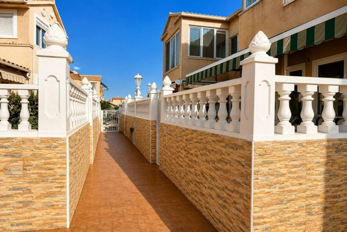 Продажа отдельного шале в Casa o chalet en Parque Acuático - Sector 25, Torrevieja, Торревьеха photo 4