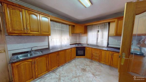 Chalet adosado en Partida la estacion, Crevillente thumbnail 2
