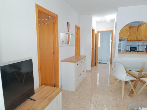 Sale of flat in Piso en Calle Jacarilla, El Acequión, Torrevieja, Torrevieja
photo 1