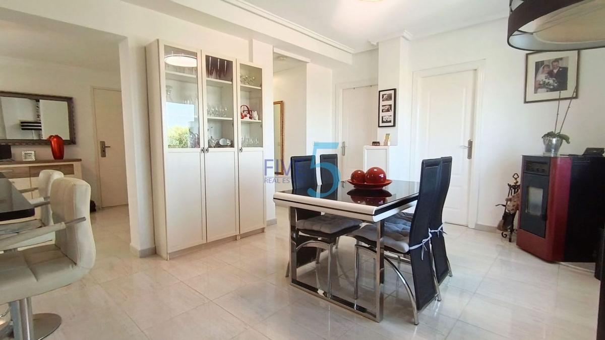 Продажа отдельного шале в  Casa o chalet en Rojales Hills - Rosa Bungalows, Rojales, Рохалес photo 3