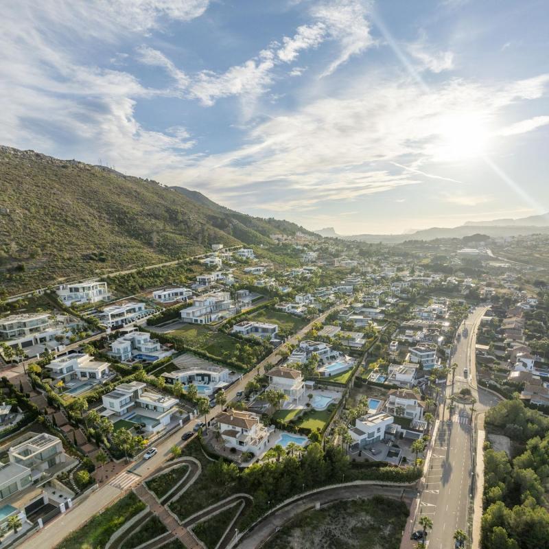 Nieruchomości na sprzedaż i do wynajęcia w Hiszpanii photo 4