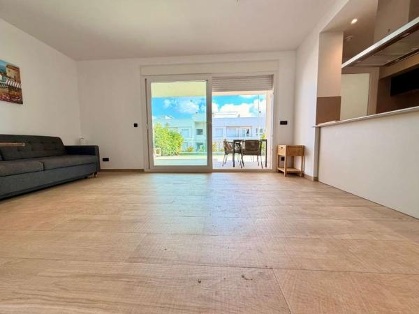 Venta de piso en Piso en Avenida Antonio Pedrera Soler, Algorfa, Algorfa
thumbnail 2