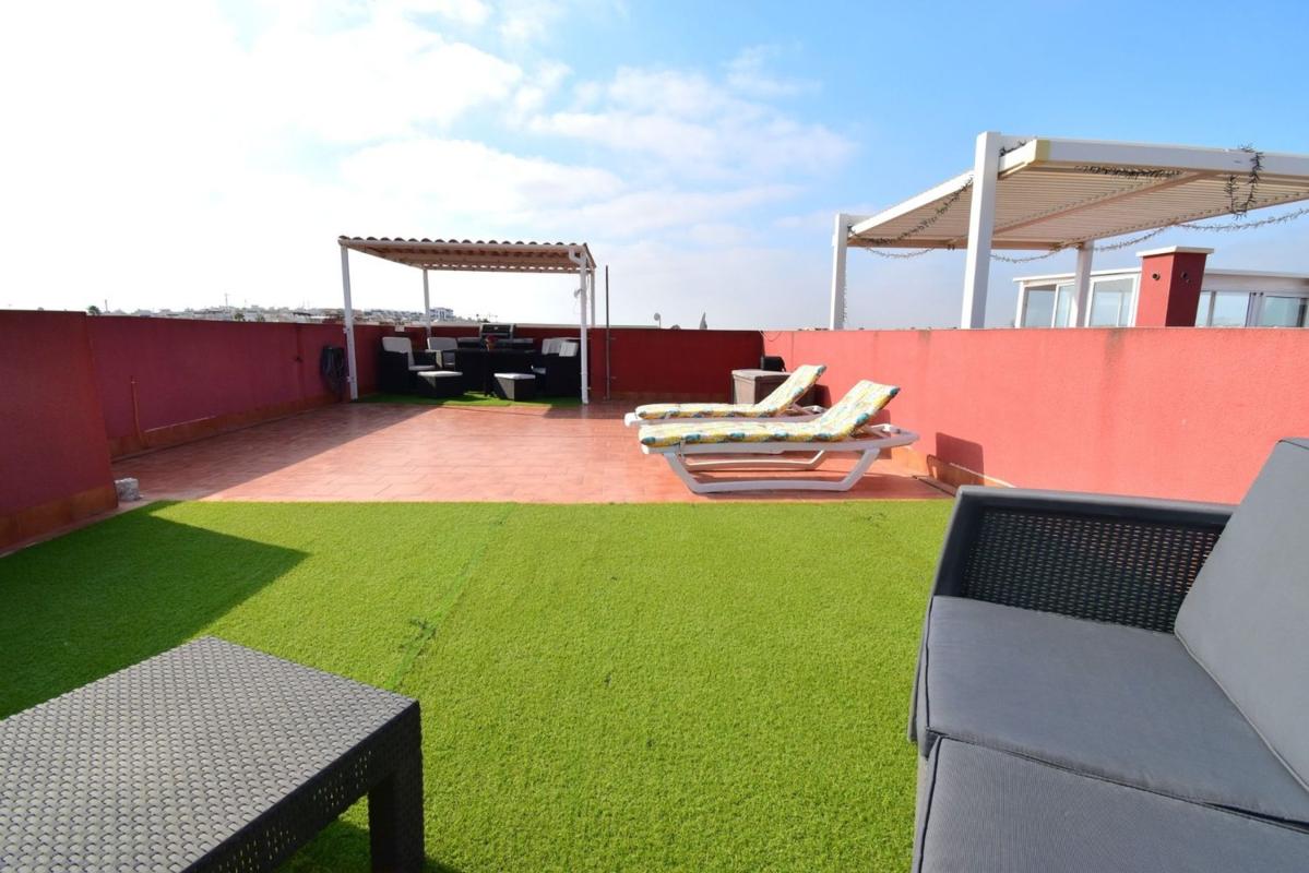 Продажа квартиры на Piso en Zona Lago - Los Almendros, Orihuela, Ориуэла
photo 5