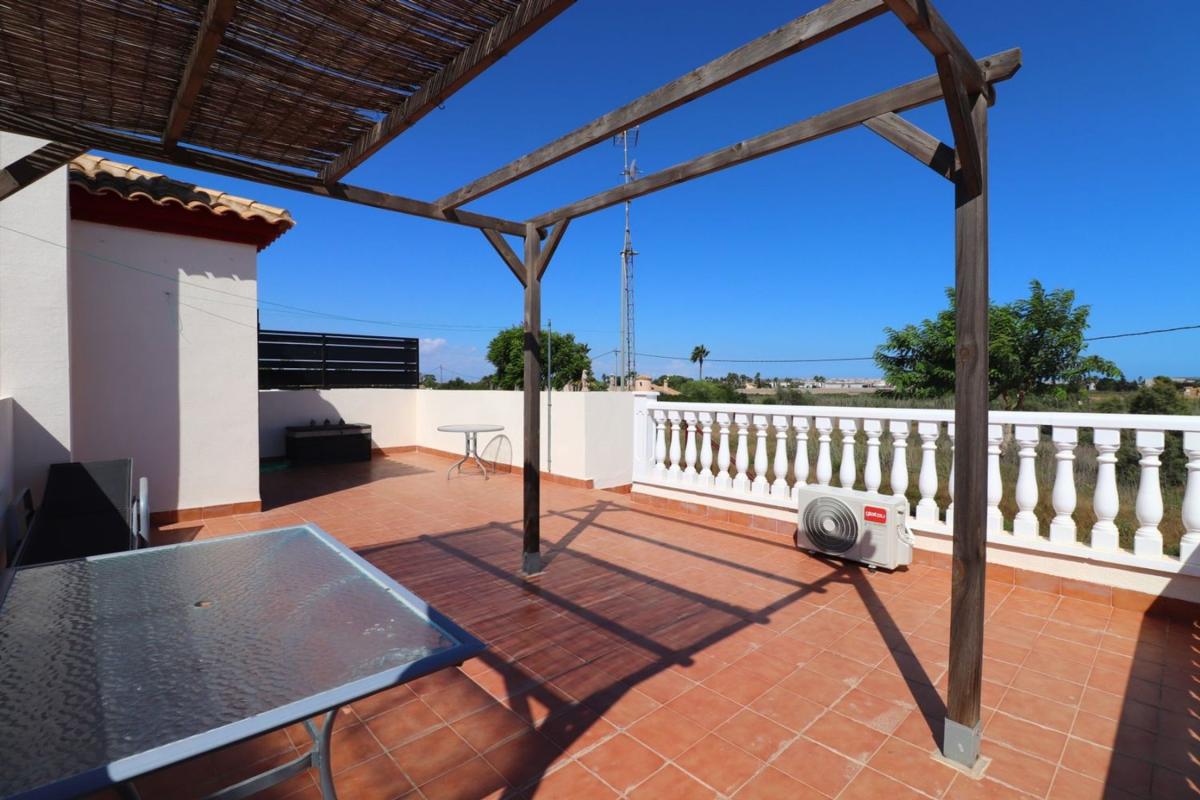 Venta de chalet independiente en Casa o chalet en Daya Vieja, Daya Vieja
photo 4