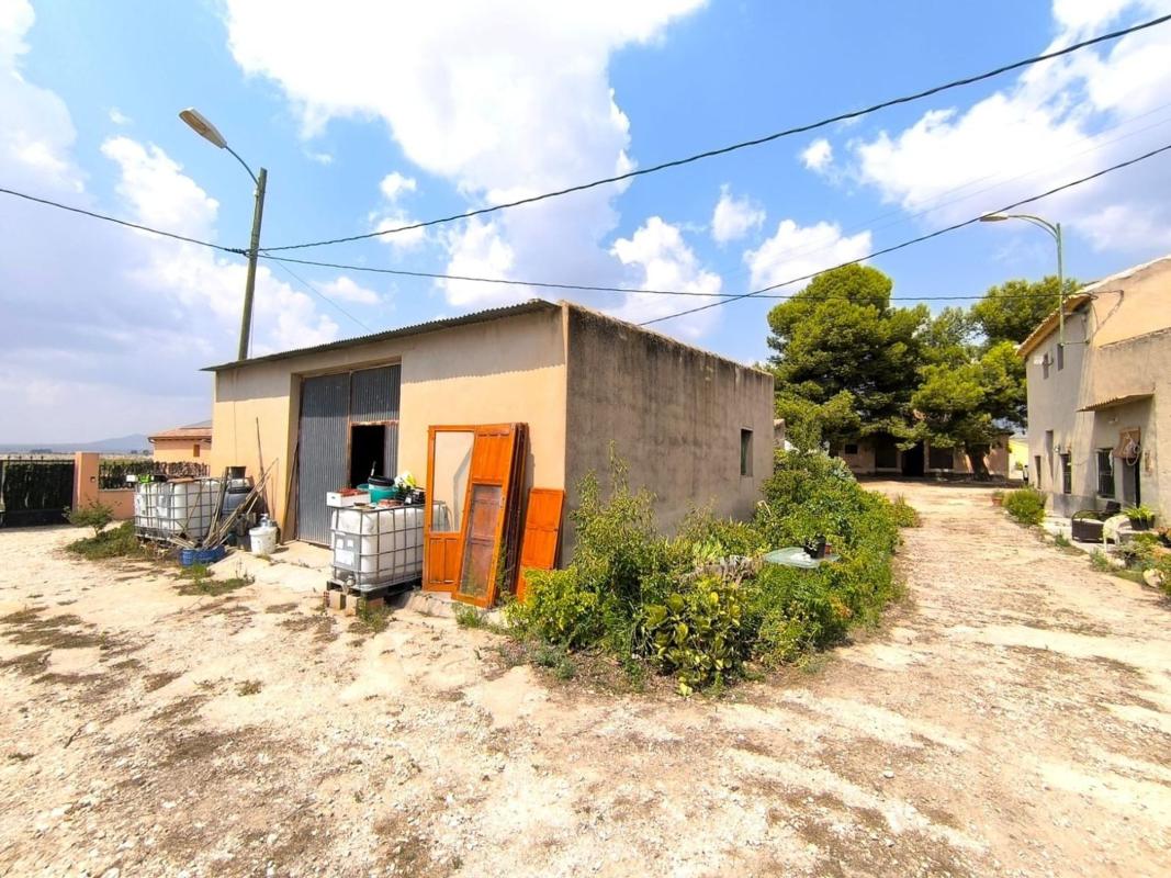 Propiedades en venta y alquiler en España photo 4