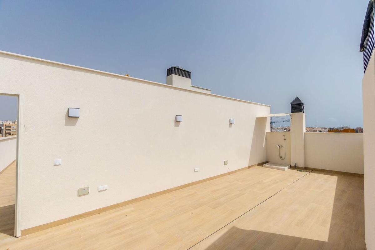 Penthouse sale in Ático en Calle Bergantin, 14, Playa del Cura, Torrevieja, Torrevieja photo 5