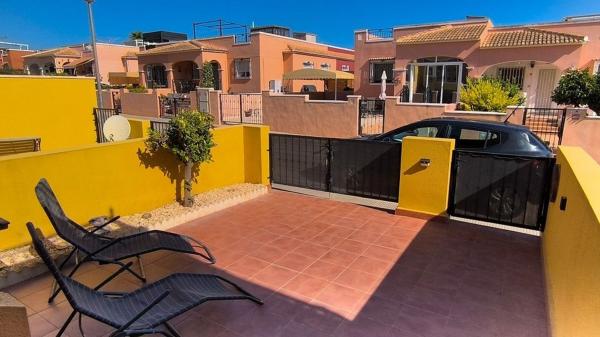 Duplex na sprzedaż w Dúplex en Avenida Riegos de Levante, 12, Los Montesinos, Los Montesinos photo 1