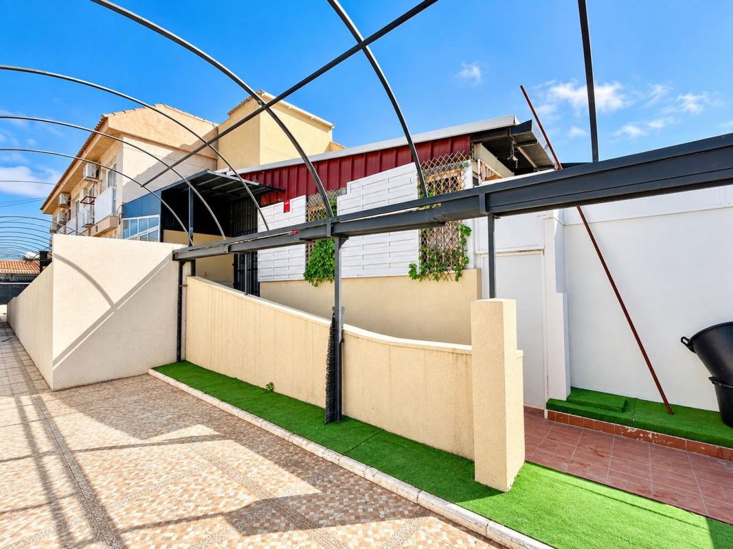 Budynek Mieszkalny o powierzchni 880m2 na sprzedaż w Orihuela photo 2