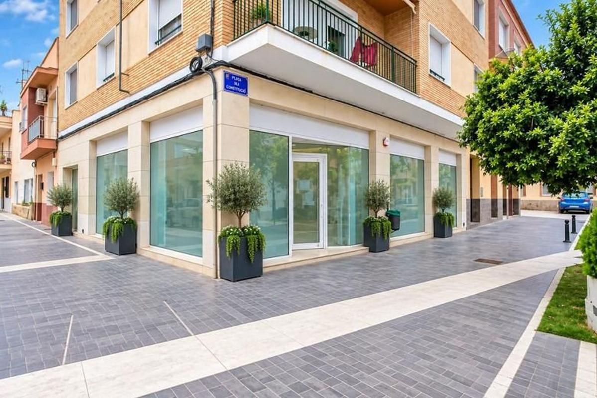 Propiedades en venta y alquiler en España photo 1