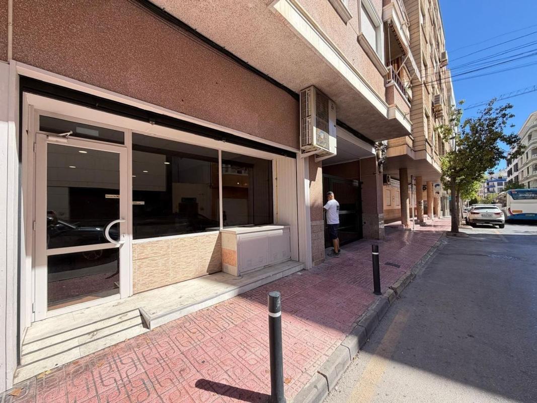 Propiedades en venta y alquiler en España photo 2