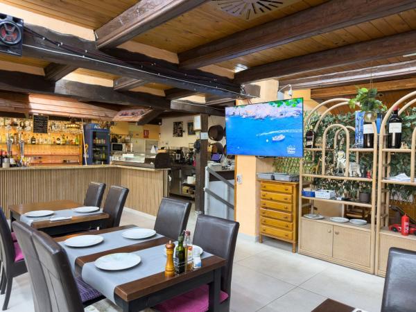 Restaurante, cafetería en Calle Pintor Sorolla, 33, Calpe Pueblo, Calpe thumbnail 2