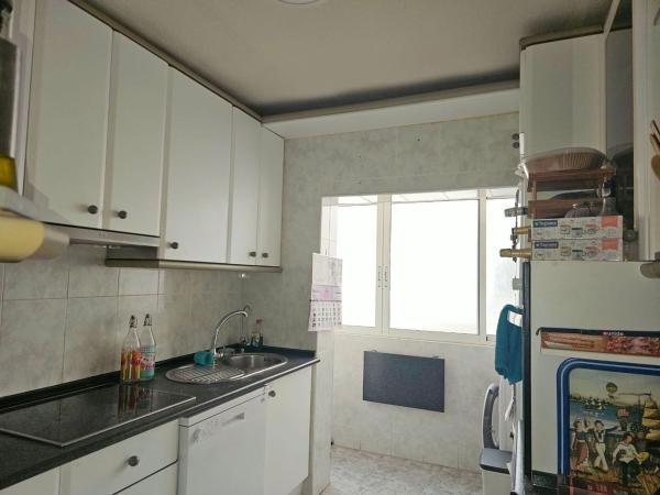 Venta de piso en Piso en Calle Virgen de Monserrate, Tómbola - Rabasa, Alicante / Alacant, Alicante / Alacant
 photo 4
