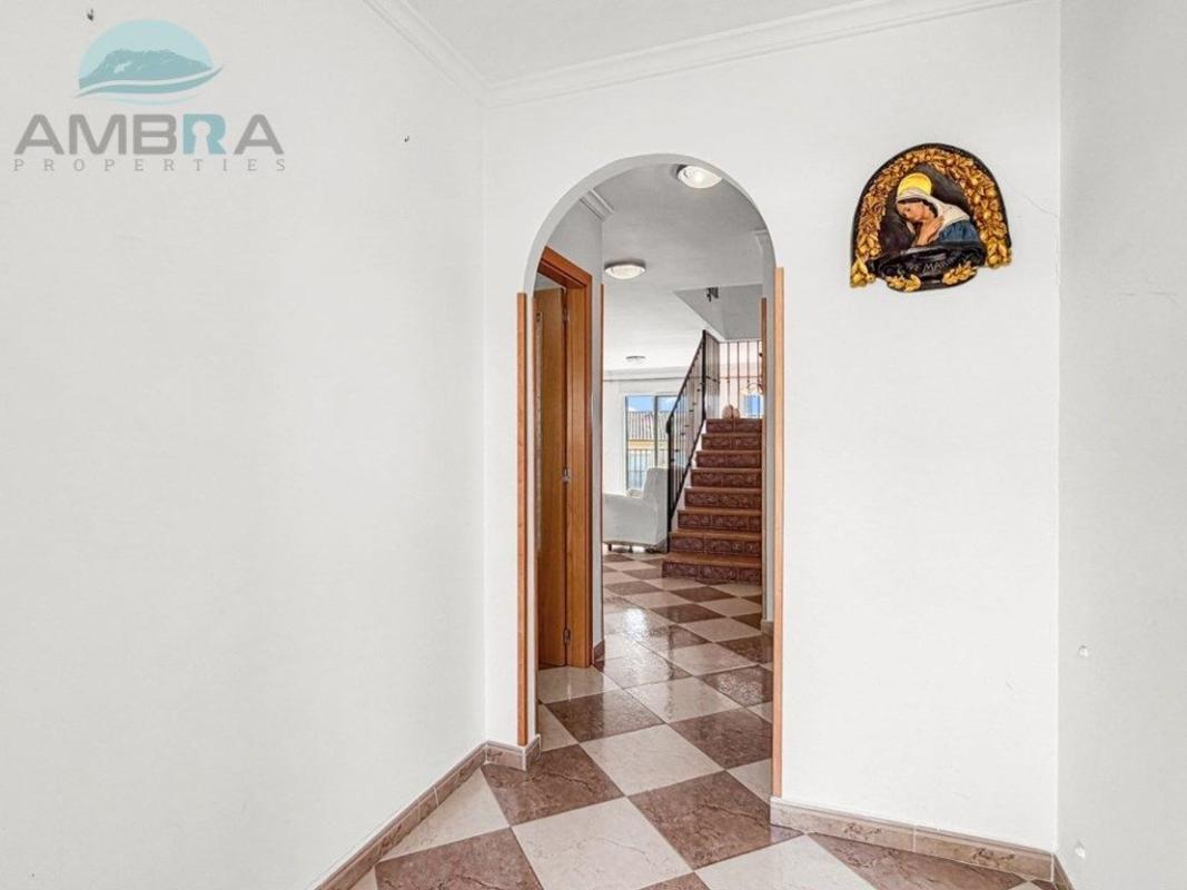 Недвижимость на продажу и в аренду в Испании photo 5