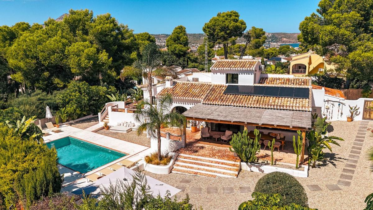 Propiedades en venta y alquiler en España photo 2