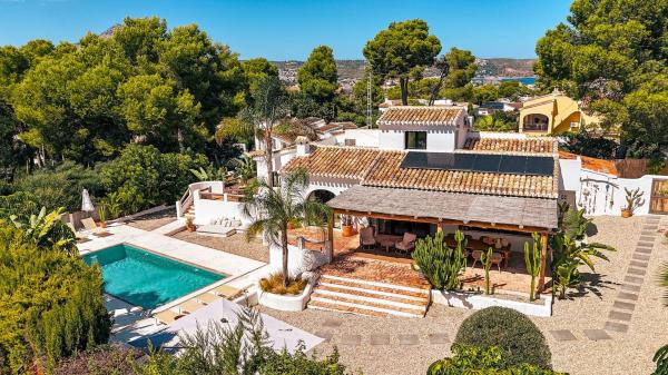 Casa o chalet independiente en Calle de la Camamirla, El Tosalet - Cap Marti, Jávea/Xàbia thumbnail 2