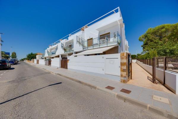 Venta de piso en Piso en Tómbola - Rabasa, Alicante / Alacant, Alicante / Alacant
thumbnail 2