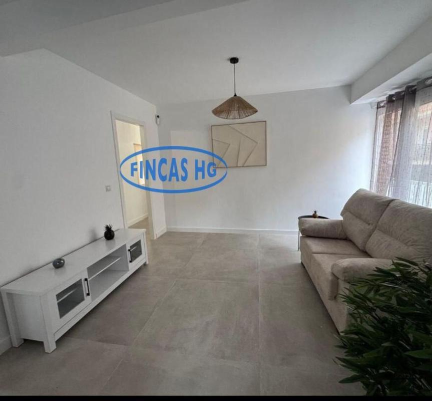 Sale of apartment in Piso en Carolinas Altas, Alicante / Alacant, Alicante
 photo 3