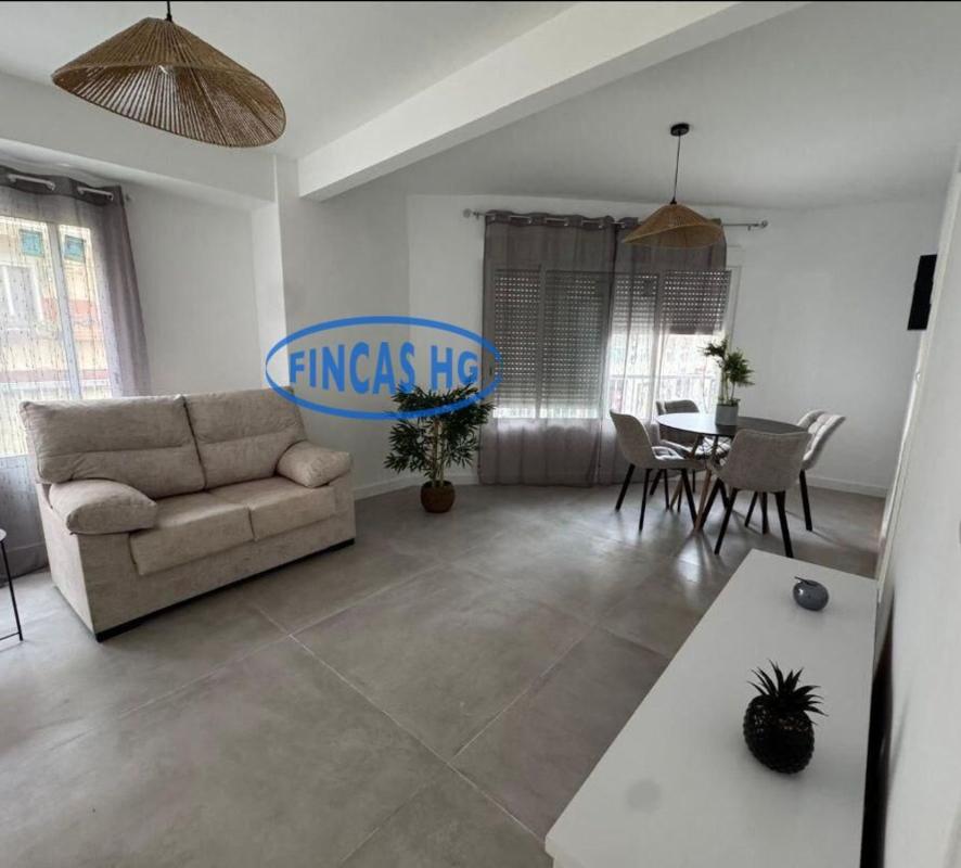 Sale of apartment in Piso en Carolinas Altas, Alicante / Alacant, Alicante
 photo 4