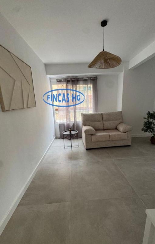 Sale of apartment in Piso en Carolinas Altas, Alicante / Alacant, Alicante
 photo 5